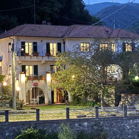 La Casa Sul Fiume Appartement Albisola Superiore Buitenkant foto